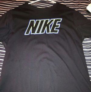 Nike tee